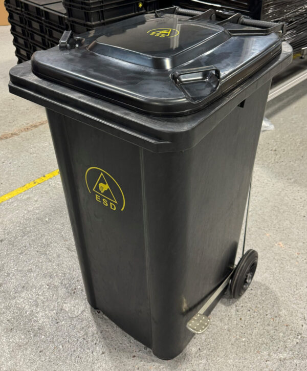 240L Wheelie Bin